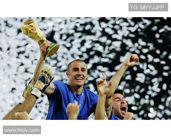 克罗斯：从足球天才到战术大师的成长之路与影响力解析